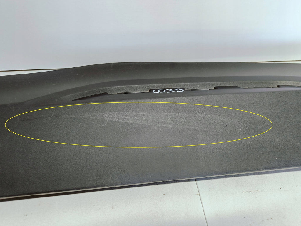 Toyota Yaris Cross 20- LISTWA NAKŁADKA DRZWI PRAWY TYŁ 75077-0D020