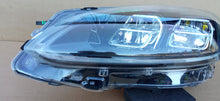 Laden Sie das Bild in den Galerie-Viewer, FORD KUGA MK3 ESCAPE 19- SCHEINWERFER LINKS VOLL-LED EU LV4B-13E015-FB