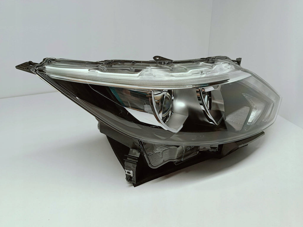 Nissan Qashqai II J11 13- LAMPA PRAWA PRZÓD ZWYKŁA+LED KOITO EU 100-18013
