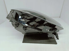 Laden Sie das Bild in den Galerie-Viewer, Volkswagen ID.4 ID4 20- LAMPA PRAWA PRZÓD FULL LED IQ.LIGHT EU 11B941036M