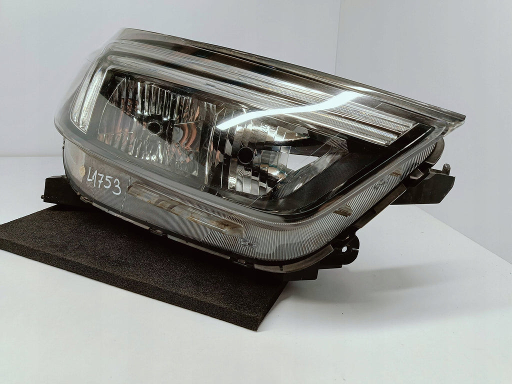 Opel Mokka X 16- LAMPA PRAWA PRZÓD PRZEDNIA ZWYKŁA H7+LED 42589989