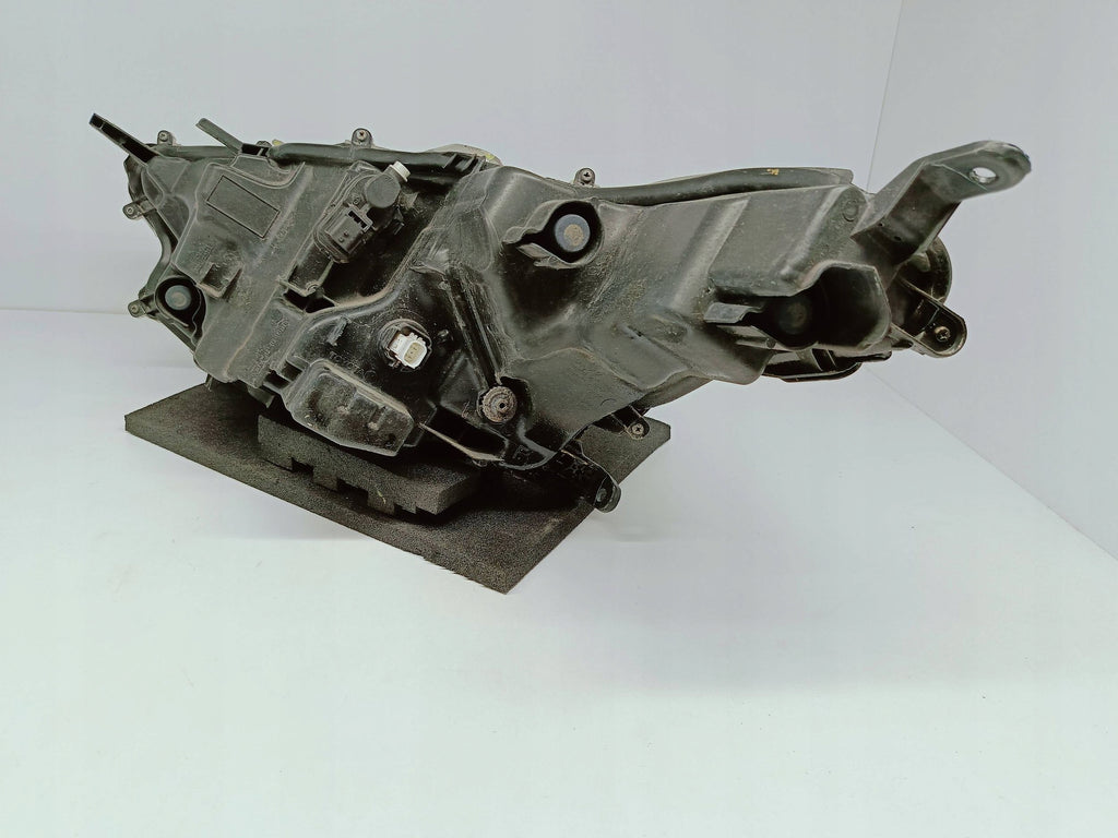 Toyota Yaris IV 4 XP21 19- SCHEINWERFER RECHTS VORNE VOLL-LED KOITO K0-8