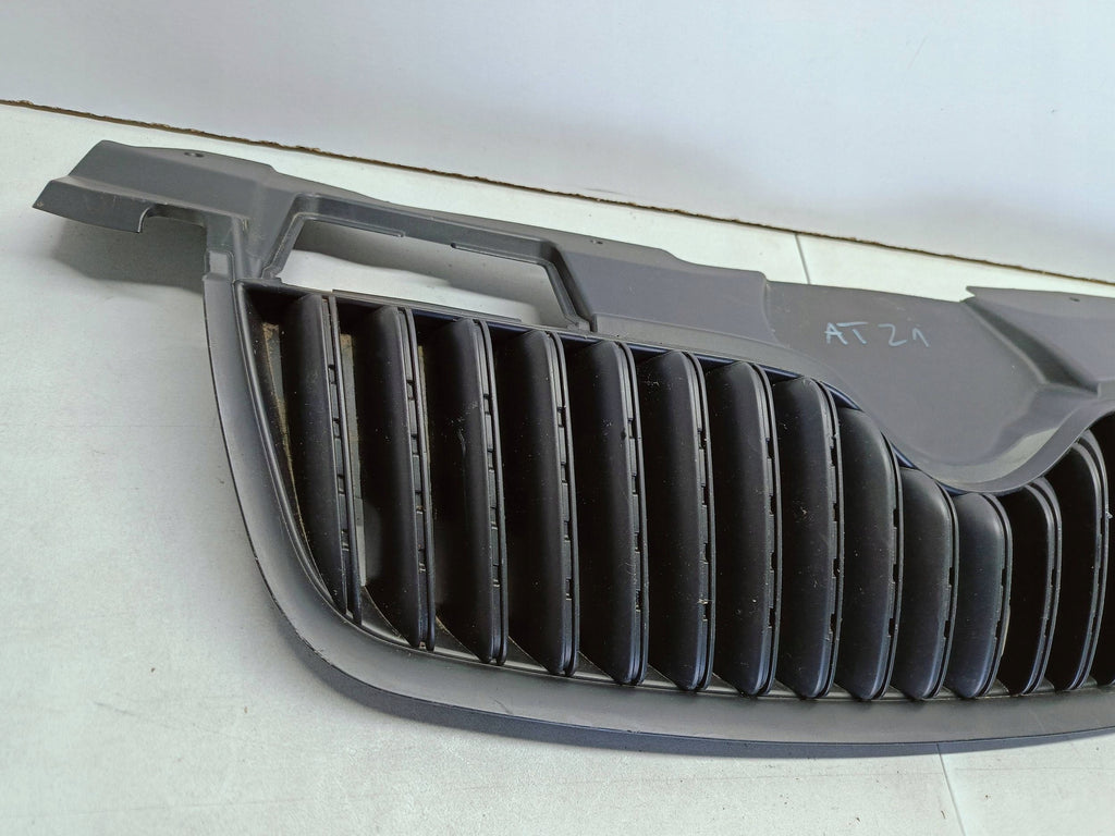 Skoda Fabia II Mk2 5J 07- GRILL ATRAPA ZDERZAKA PRZEDNIEGO 5J0853668