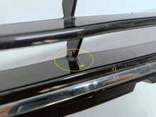 Load image into Gallery viewer, Toyota Auris II LIFT 15- KRATKA ŚRODKOWA ATRAPA ZDERZAKA PRZÓD 5311202670