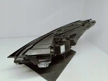 Laden Sie das Bild in den Galerie-Viewer, Tesla Model 3 LIFT Y 20- LAMPA PRAWA PRZÓD PRZEDNIA FULL LED 1514953-20-E