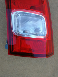 SUZUKI IGNIS III 3 16- LAMPA PRAWY TYŁ PRAWA TYLNA KOITO 220-59343