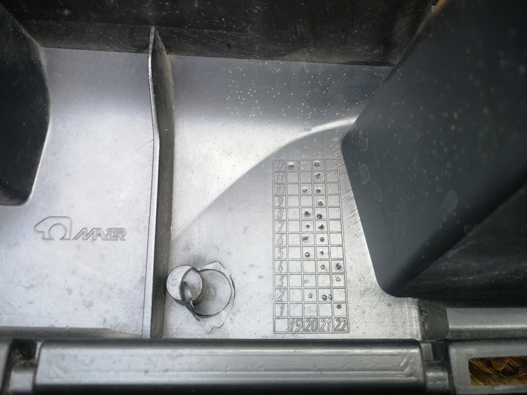 TOYOTA YARIS CROSS 20- ATRAPA KRATKA GRILL ZDERZAKA PRZÓD 53111-0DB20
