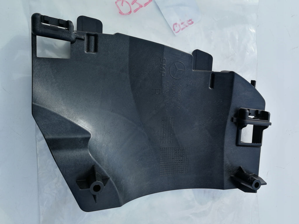 MERCEDES BENZ B W246 AUSPUFFHALTER HALTERUNG NEU