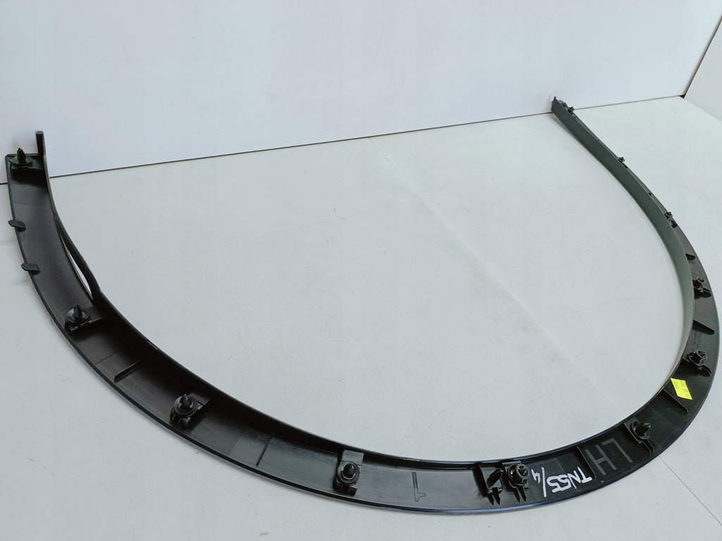 TESLA MODEL Y MY 20- RADLAUFVERKLEIDUNG LEISTE VORNE LINKS 1658695-00-A