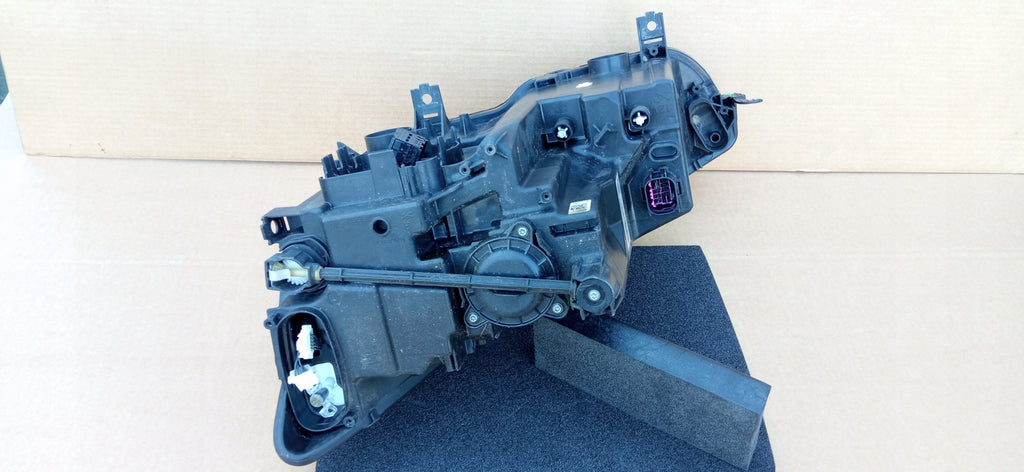 SEAT TARRACO 5FJ 18- LAMPA PRAWA PRZÓD PRZEDNIA FULL LED 5FJ941008H