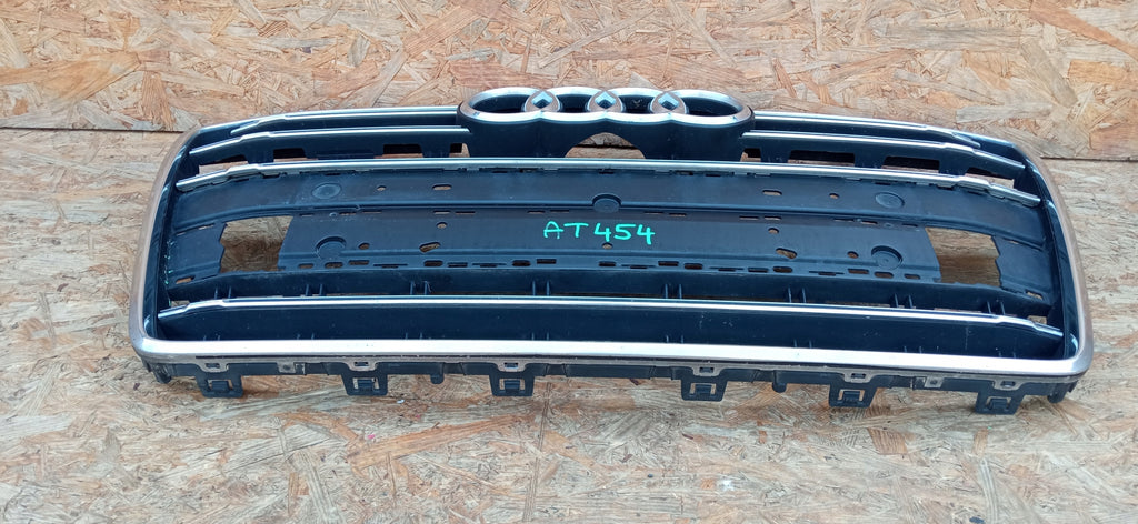 AUDI A6 C7 LIFT 14- KÜHLERGRILL MITTE STOSSSTANGE VORNE 4G0853651BP