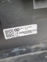 Laden Sie das Bild in den Galerie-Viewer, AUDI A6 C7 4G0 LIFT 14- STOßSTANGE VORNE 4G0807437
