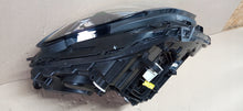 Laden Sie das Bild in den Galerie-Viewer, MERCEDES BENZ E-KLASSE W213 FL MULTIBEAM LED SCHEINWERFER RECHTS VORNE A2139060210