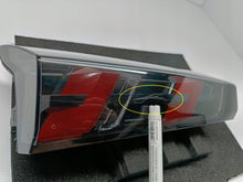 Laden Sie das Bild in den Galerie-Viewer, PEUGEOT 2008 II 2 19- HECKKLAPPENLEUCHTE LINKS HINTEN FR26950132