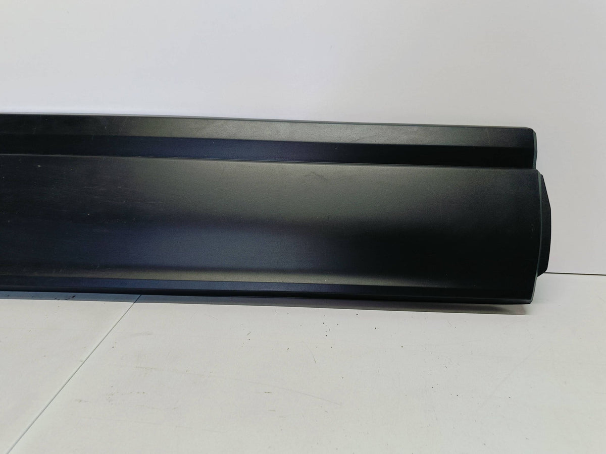 Mazda Mx-30 20- Baguette Porte Avant Droit Droite Avant DN4E-51RA1 — photo 3 sur 15