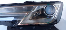 Laden Sie das Bild in den Galerie-Viewer, AUDI A4 B9 8W0 15- SCHEINWERFER LINKS VORN XENON EU 8W0941005