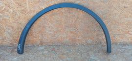 TESLA MODEL Y 22- FENDER TRIM RIGHT REAR 1658698-00-A