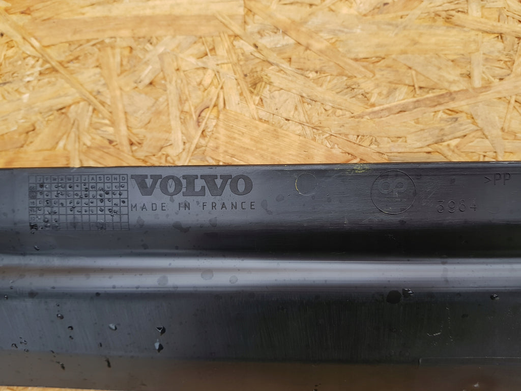 VOLVO S40 V50 C30 04- LUFTFÜHRUNG UNTERER EINLASS WASSERFÄNGER NEU 30678473