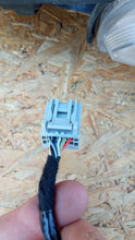 Laden Sie das Bild in den Galerie-Viewer, FORD TRANSIT CUSTOM LIFT 8 PIN SPIEGEL LINKS