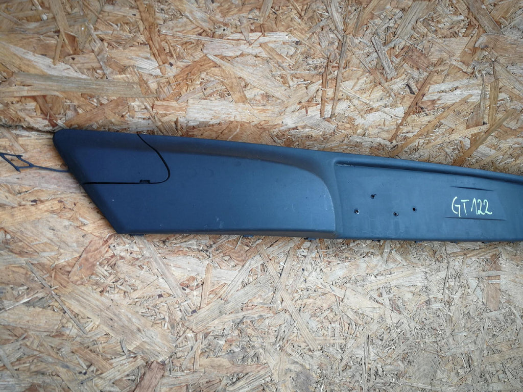 OPEL CORSA D LIFT 12- LISTWA ŚRODKOWA NAKŁADKA ZDERZAKA PRZÓD 13286039