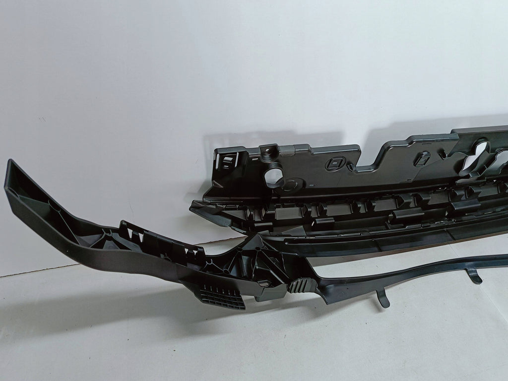 Opel Corsa F 19- CZASZA WZMOCNIENIE GÓRNE ZDERZAKA STELAŻ GRILLA 9829535680