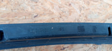 Laden Sie das Bild in den Galerie-Viewer, SEAT IBIZA IV 08- GRILL MITTELTEIL STOSSFÄNGER VORNE 6J0853667