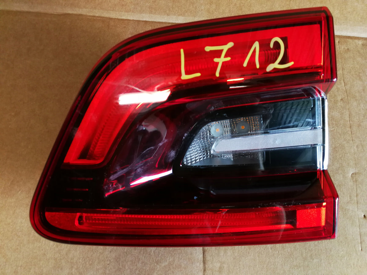 Renault Kadjar Lift 17- Hinten Links Leuchte Heckklappe LED 265553530R — Foto 4 von 8