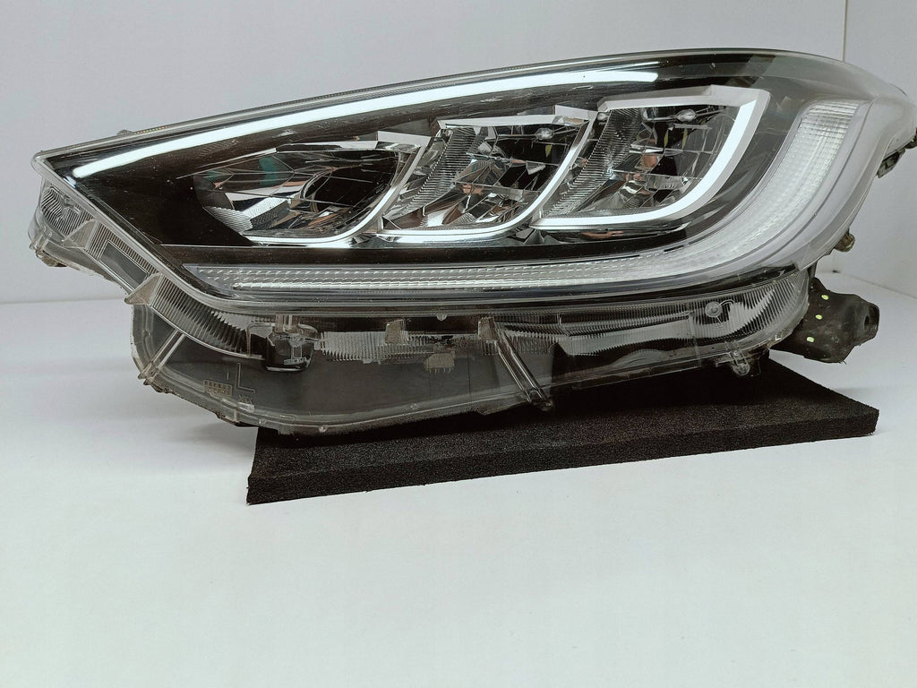 TOYOTA YARIS IV 4 19- LAMPA REFLEKTOR LEWY PRZÓD FULL LED KOITO K0-8 EU