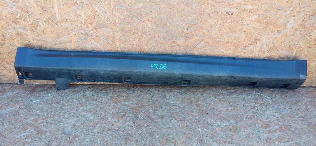 Suzuki Vitara III 15- PRÓG LISTWA NAKŁADKA PROGOWA PRAWA 77231-54PO