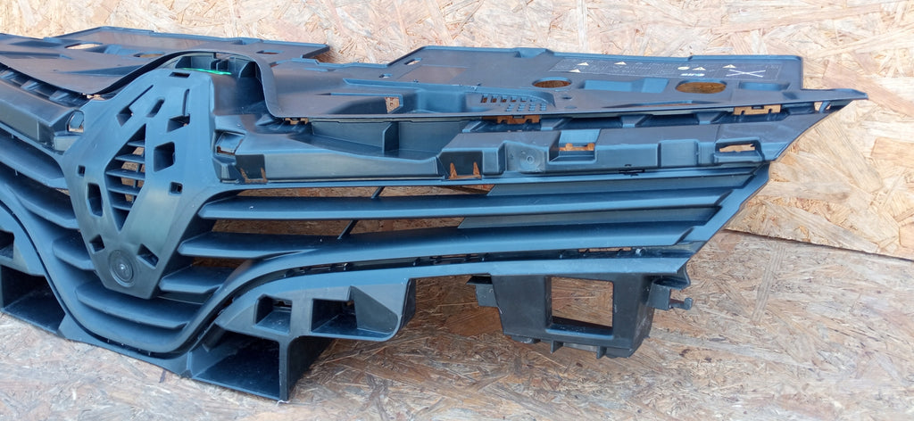 RENAULT CLIO 4 IV LIFT 16- KÜHLERGRIL MITTE GRILL 622562397R