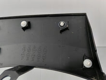 Laden Sie das Bild in den Galerie-Viewer, TOYOTA bZ4X BZ4X 21- RADLAUFVERKLEIDUNG HINTEN LINKS 75606-42200