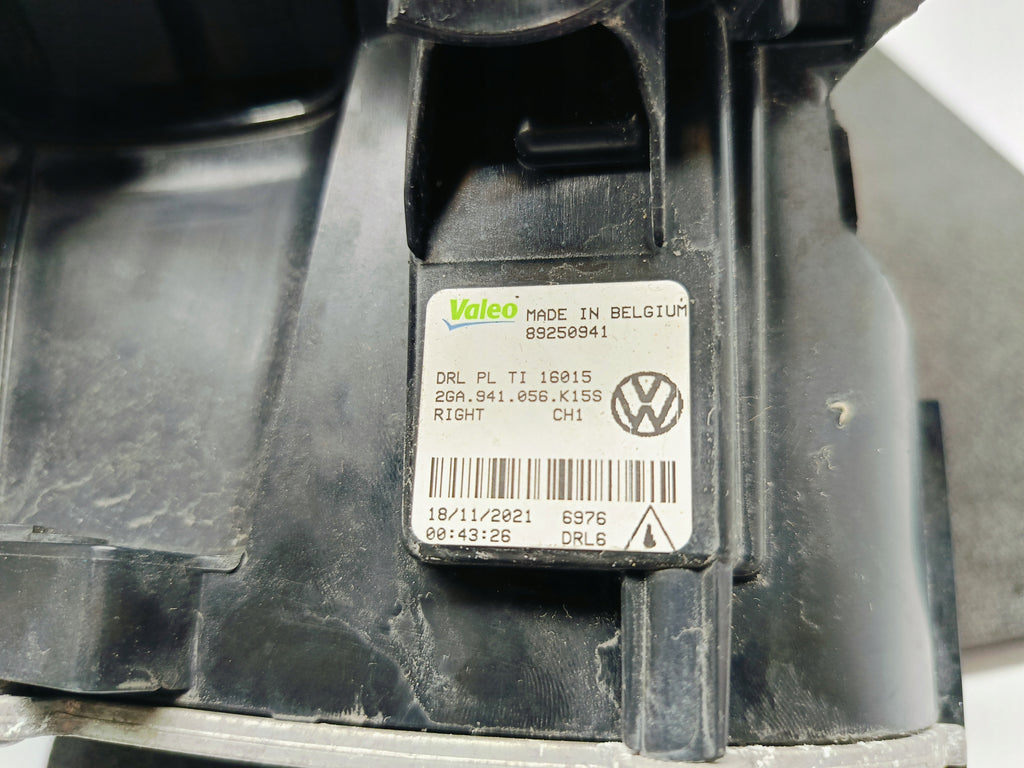 VOLKSWAGEN T-ROC 17- HALOGEN DRL PRAWY LAMPA PRAWA ŚWIATŁO LED 2GA941056
