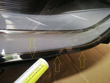 Załaduj zdjęcie do przeglądarki galerii, TESLA MODEL X 15- LAMPA PRAWA PRZÓD PRZEDNIA FULL LED MODUŁ 0019742513