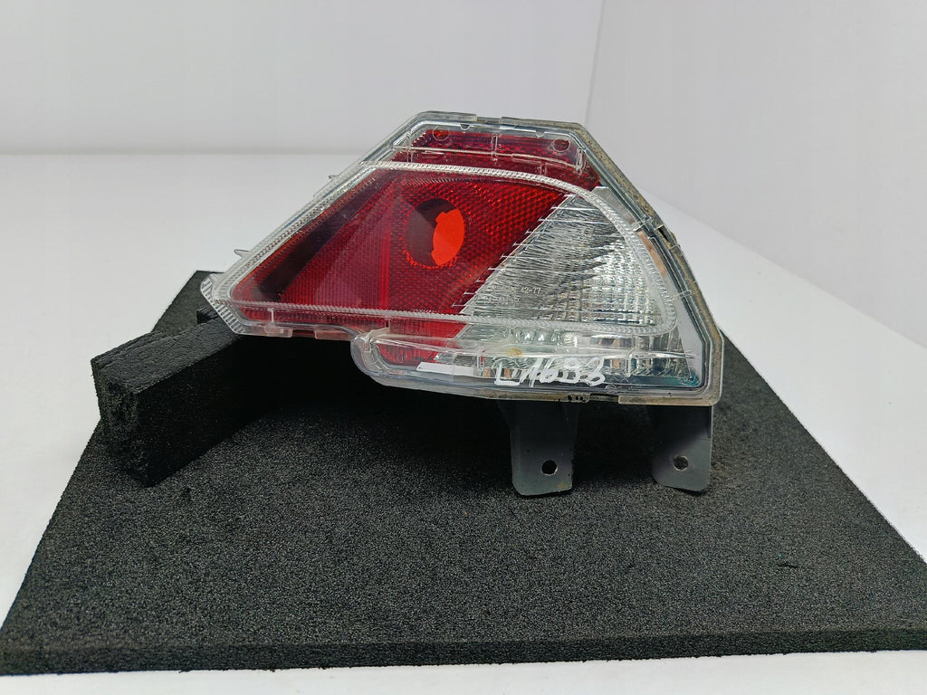 TOYOTA RAV 4 IV LIFT 15- LAMPA PRAWA TYŁ ZDERZAKA PRZECIWMGIELNA 8148042060