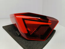 Load image into Gallery viewer, CUPRA BORN 10E 21- LAMPA REFLEKTOR ŚWIATŁO PRAWY TYŁ LED 10E945096A