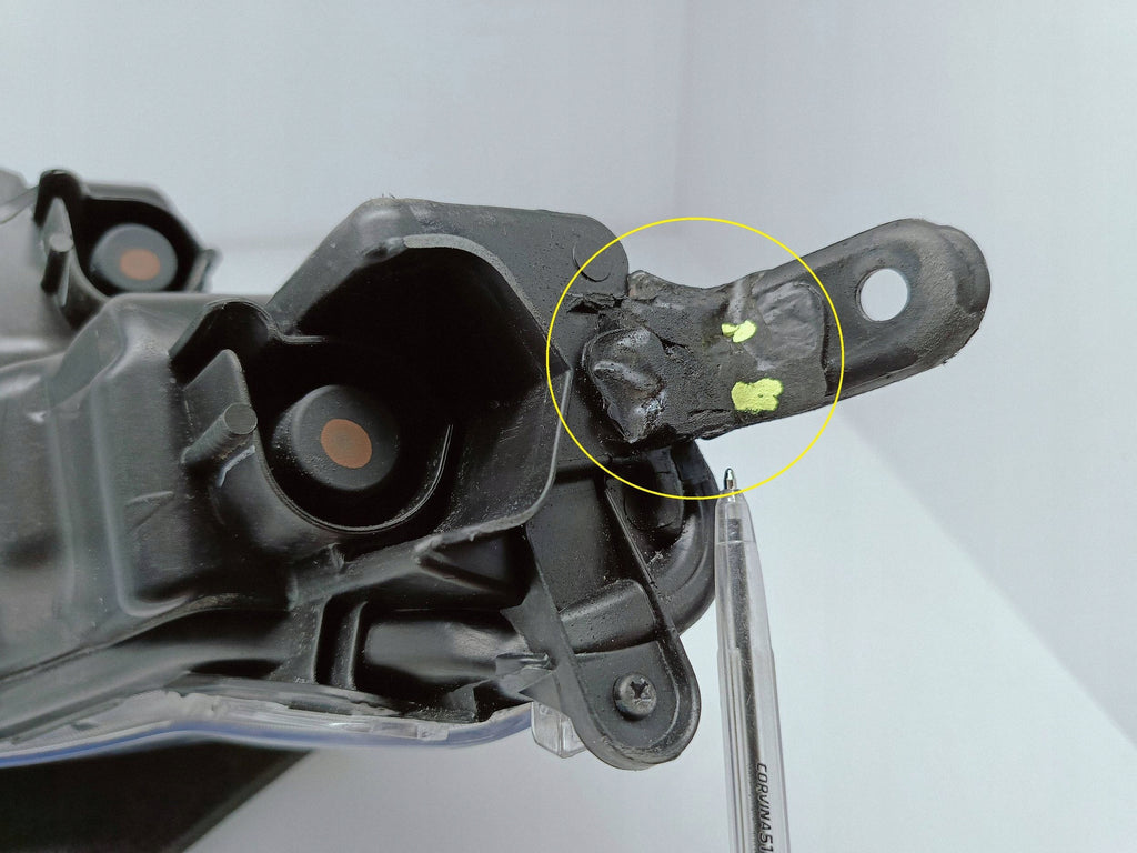 Toyota Yaris IV 4 XP21 19- LAMPA PRAWA PRZÓD PRZEDNIA FULL LED KOITO K0-8