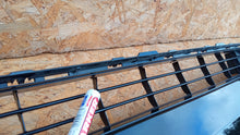 Load image into Gallery viewer, TOYOTA RAV 4 V 19- ATRAPA KRATKA DOLNA GRILL