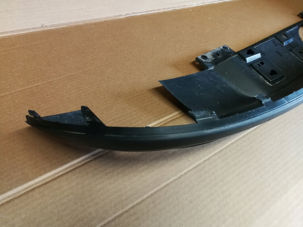 VOLVO V60 II 18- DOKŁADKA DOLNA ZDERZAKA TYŁ 32227004