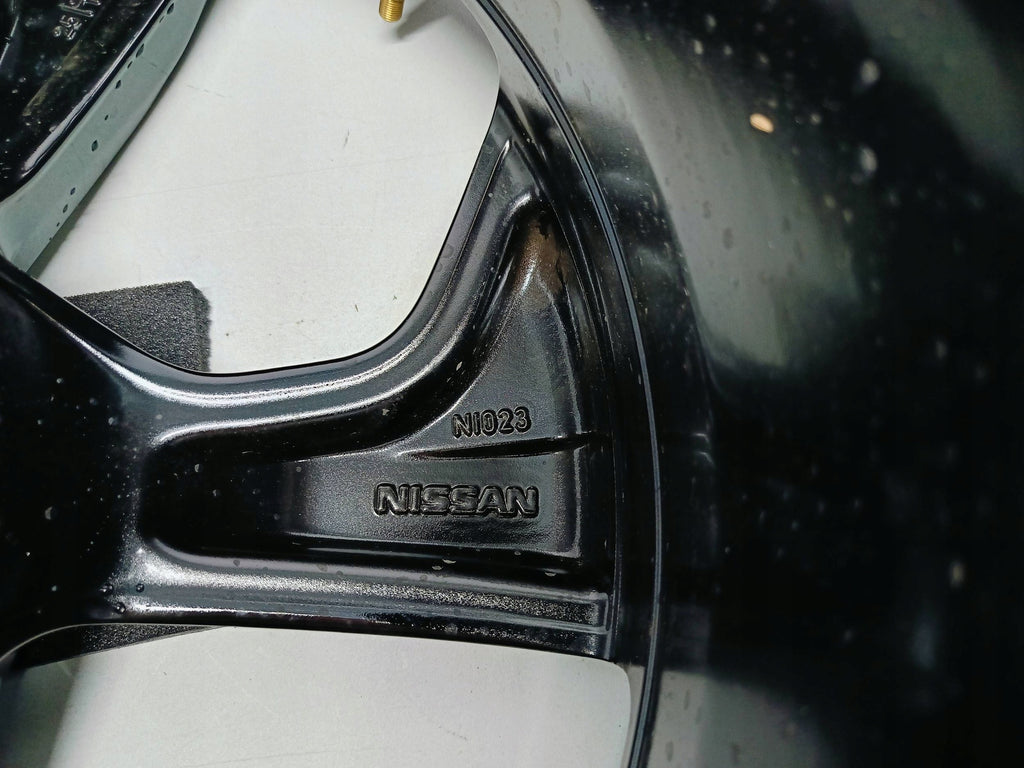 NISSAN QASHQAI X-TRAIL FELGA ALUMINIOWA 7.0''x19'' ET40 5x114.3 HV05B