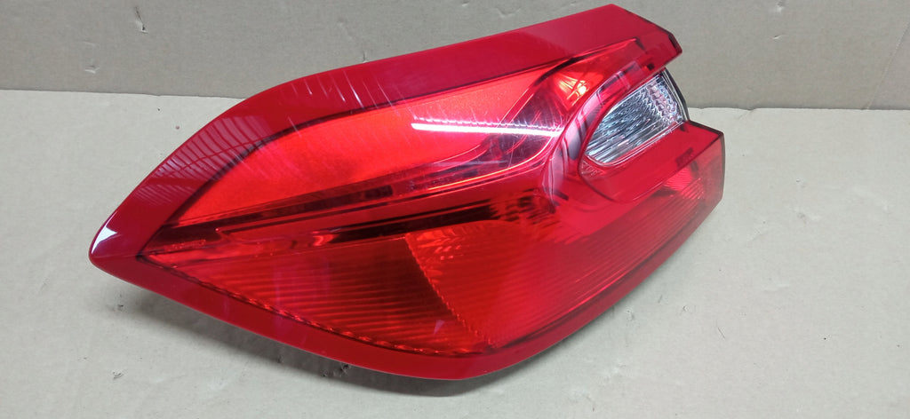 FORD FIESTA MK8 17- RÜCKLEUCHTE LINKS HINTEN LED H1BB-13405-A