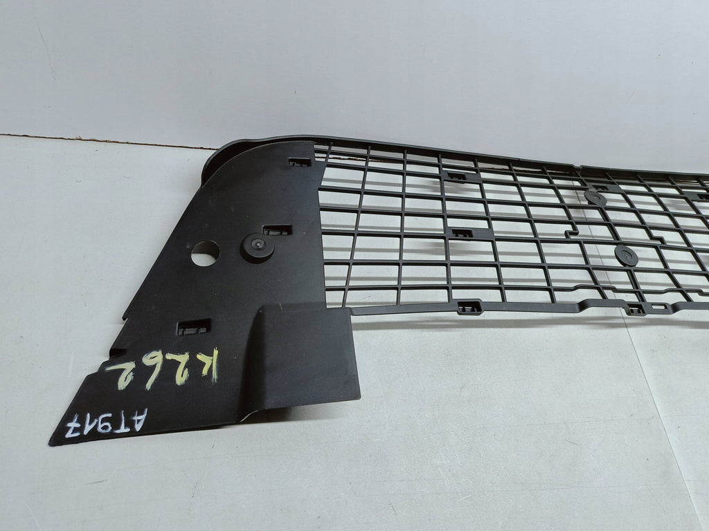 Renault Master III 3 10- KRATKA ATRAPA GRILL ZDERZAKA PRZEDNIEGO 622547647R