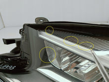 Laden Sie das Bild in den Galerie-Viewer, Toyota Aygo X 22- LAMPA LEWA PRZÓD PRZEDNIA FULL LED EU KOITO 0H-33