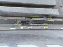 Laden Sie das Bild in den Galerie-Viewer, Audi A3 8V Limo Facelift 16- Stoßstange vorne ohne PDC Waschanlage 8V5807437P
