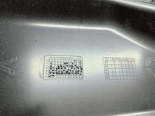 Laden Sie das Bild in den Galerie-Viewer, Renault Master III 3 10- ATRAPA GRILL KRATKA ZDERZAKA PRZEDNIEGO 623100256R