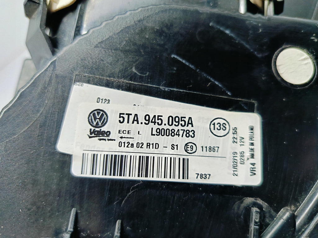 VOLKSWAGEN TOURAN 5TA 15- LAMPA LEWY TYŁ LEWA TYLNA 5TA945095A