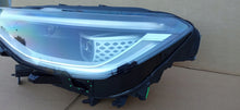 Załaduj zdjęcie do przeglądarki galerii, VW ID.4 ID4 19- LAMPA REFLEKTOR LEWY PRZÓD FULL LED IQ.LIGHT 11B941035E