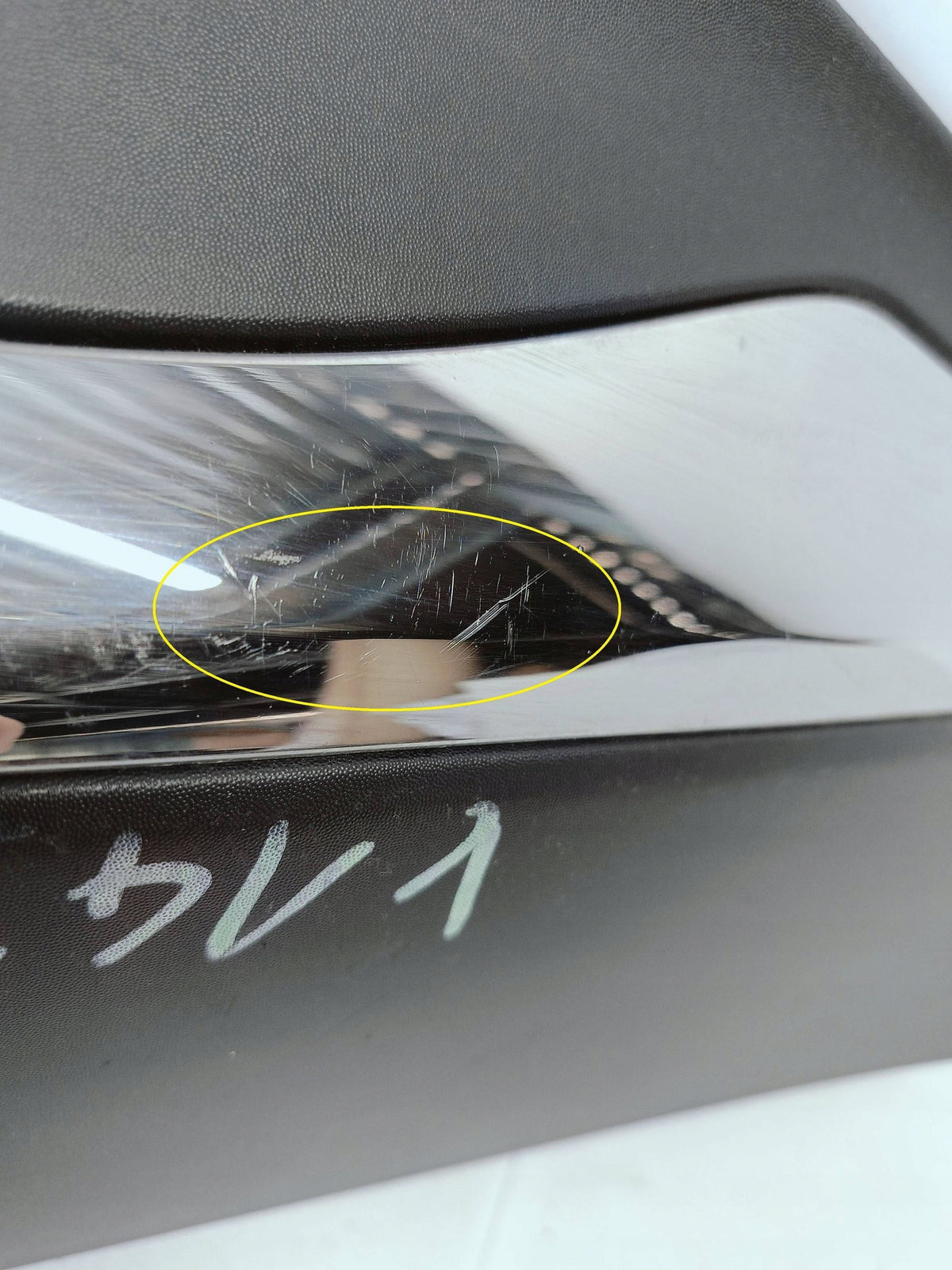 Renault Captur I 13- Baguette Porte Arrière Gauche Gauche Arrière 828779405R — photo 8 sur 13