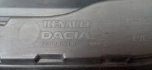 Laden Sie das Bild in den Galerie-Viewer, DACIA SANDERO II LOGAN II STEPWAY 12- KÜHLERGITTER GRILL 623103971R