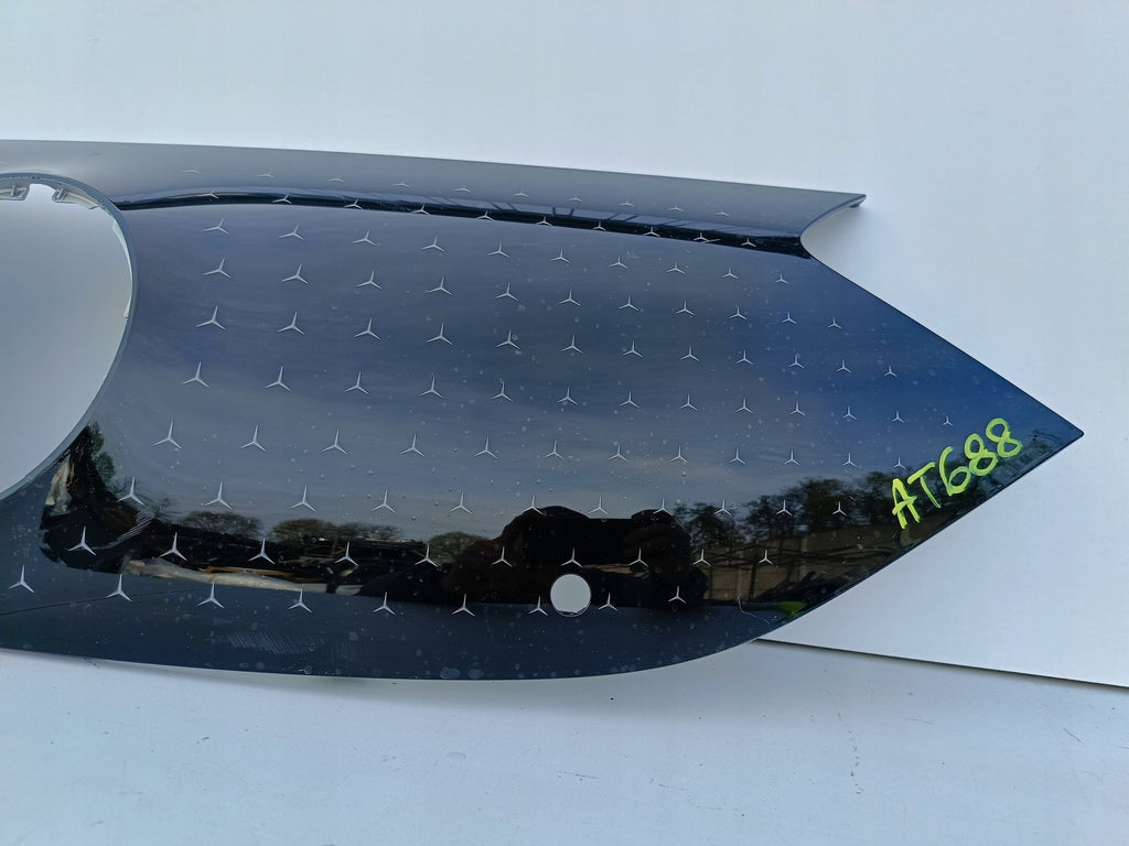 MERCEDES EQE W295 V295 22- ATRAPA GRILL ZDERZAKA PRZEDNIEGO PDC A2958883500