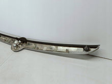 Laden Sie das Bild in den Galerie-Viewer, Opel Zafira C III 10- BLENDE HECKKLAPPENLEISTE CHROM 20907405